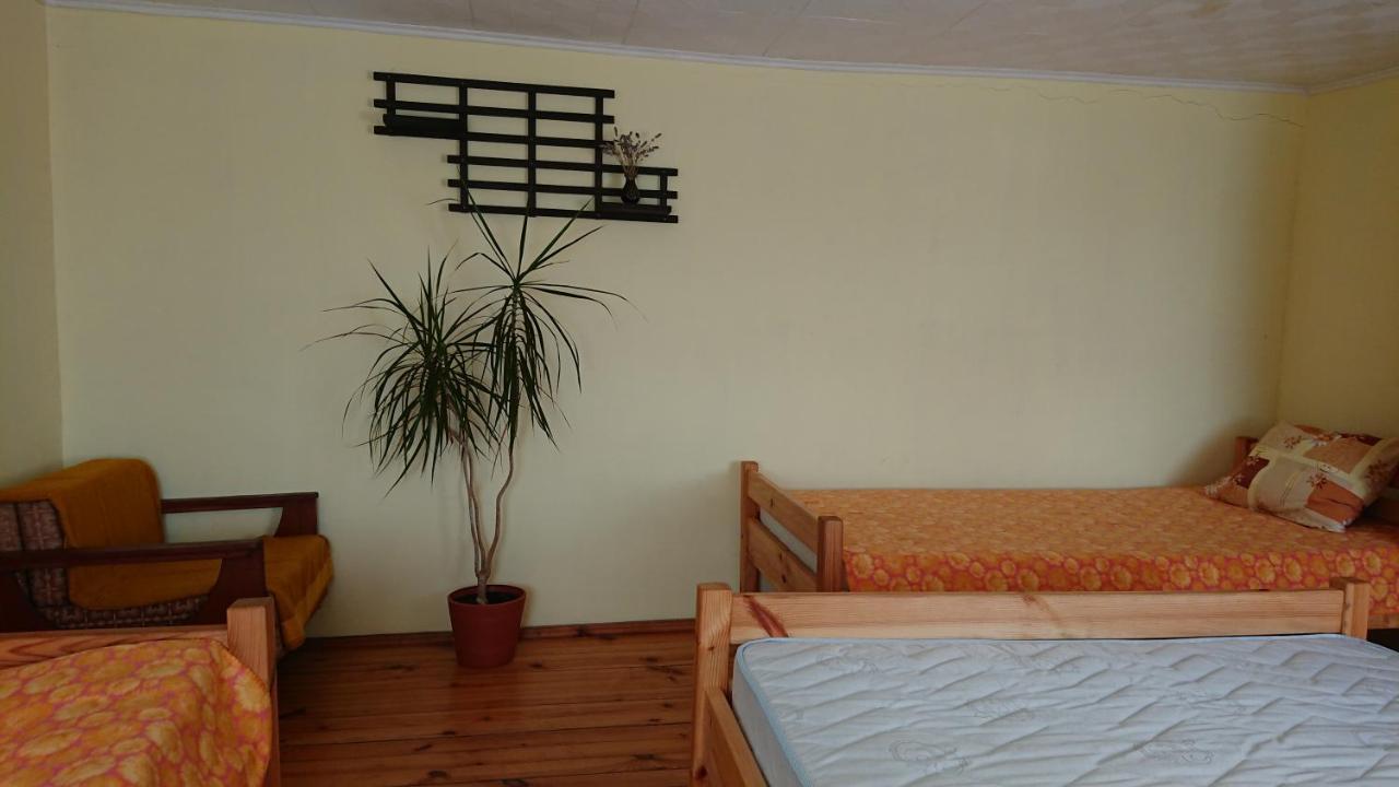 Dzivoklis Pirmie Zalmezi Apartment ยูรคาลเน ภายนอก รูปภาพ